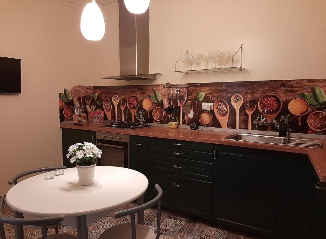 Comodo Apartamento Дельтебре Экстерьер фото